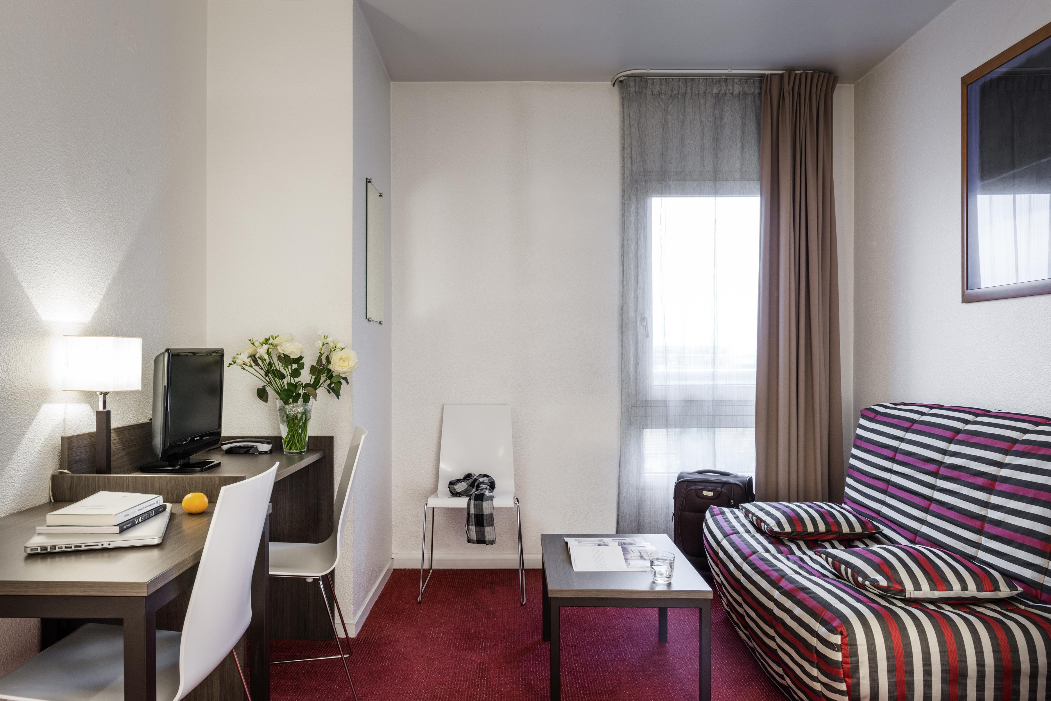 Aparthotel Adagio Access Paris La Villette Exterior photo